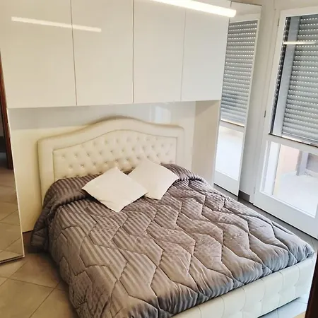 Maison Carducci شقة إيمولا