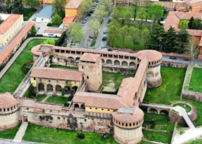 شقة Maison Carducci إيمولا